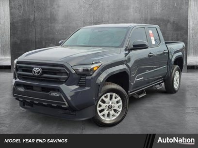 New 2024 Toyota Tacoma SR5