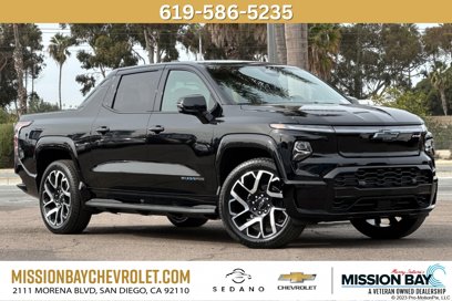 New 2025 Chevrolet Silverado EV RST