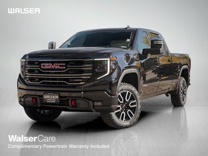 New 2025 GMC Sierra 1500 AT4 w/ AT4 Premium Package