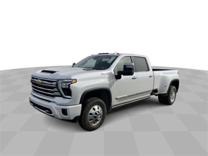 New 2025 Chevrolet Silverado 3500 High Country w/ Technology Package