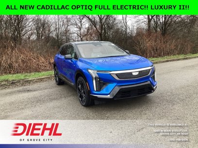 New 2025 Cadillac Optiq Luxury 2 w/ LPO, ONYX Package