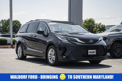 Used 2022 Toyota Sienna XSE