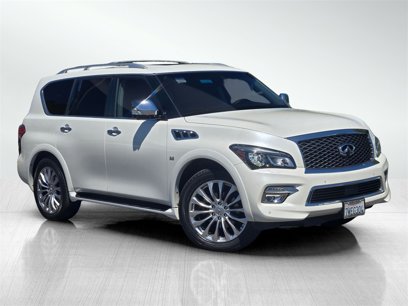 Used 2016 INFINITI QX80 4WD w/ Deluxe Technology Package
