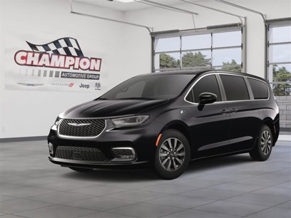 New 2025 Chrysler Pacifica Select
