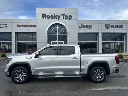 Used 2022 GMC Sierra 1500 SLT w/ SLT Premium Plus Package