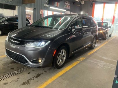 Used 2017 Chrysler Pacifica Touring-L Plus