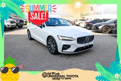 Used 2021 Volvo S60 T5 Momentum