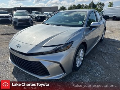 New 2025 Toyota Camry LE