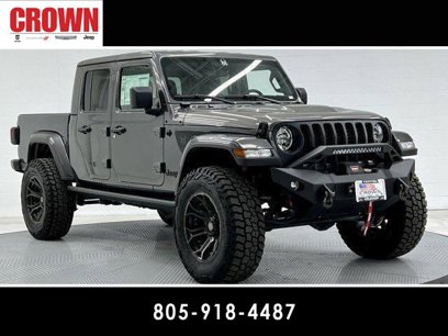 Used 2022 Jeep Gladiator Overland w/ Cold Weather Group