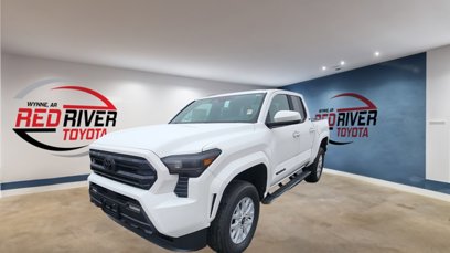New 2024 Toyota Tacoma SR5