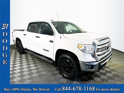 Used 2017 Toyota Tundra SR5 w/ SR5 Upgrade Package