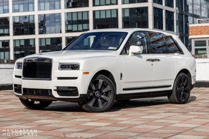 Used 2022 Rolls-Royce Cullinan w/ Dark Exterior Package