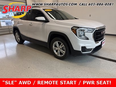 Used 2022 GMC Terrain SLE w/ Driver Convenience Package