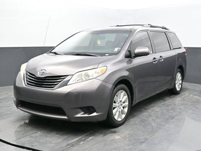 Used 2013 Toyota Sienna LE