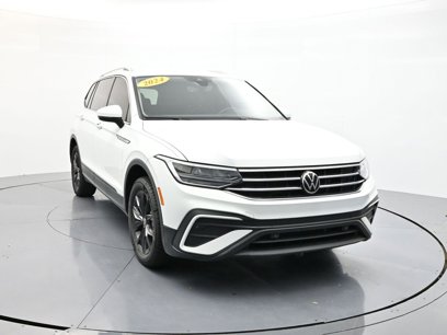 Used 2024 Volkswagen Tiguan SE