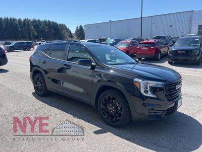 Used 2024 GMC Terrain SLE w/ Driver Convenience Package