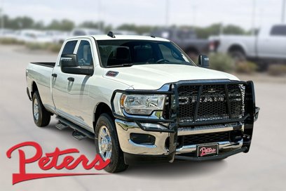 New 2024 RAM 2500 Tradesman w/ Chrome Appearance Group