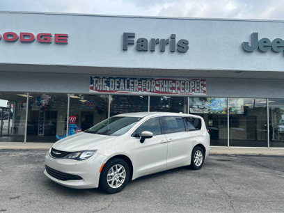 Used 2017 Chrysler Pacifica LX