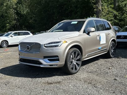 New 2025 Volvo XC90 B6 Plus
