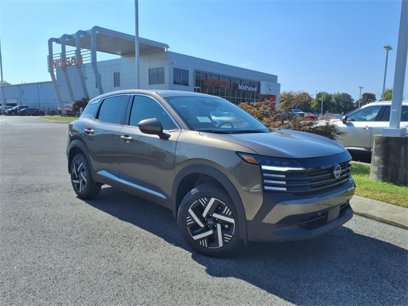 New 2025 Nissan Kicks SV