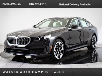 New 2025 BMW 530i xDrive w/ Premium Package