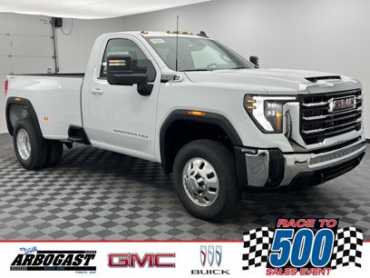 New 2025 GMC Sierra 3500 SLE