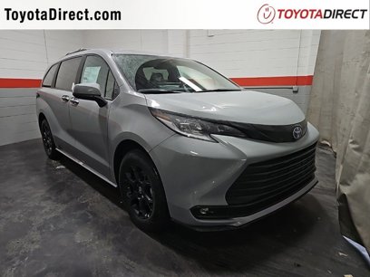 New 2025 Toyota Sienna XLE Woodland Edition