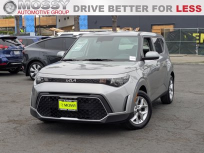 Used 2024 Kia Soul LX w/ Option Group 015