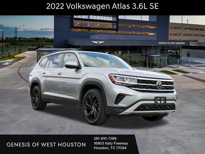 Used 2022 Volkswagen Atlas SE w/ Panoramic Sunroof Package
