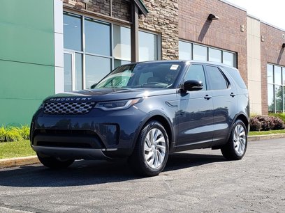 New 2025 Land Rover Discovery S