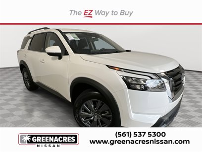 Used 2024 Nissan Pathfinder SV