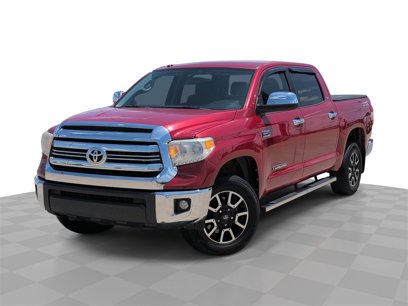 Used 2017 Toyota Tundra SR5 w/ SR5 Upgrade Package
