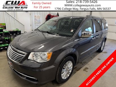 Used 2015 Chrysler Town & Country Limited