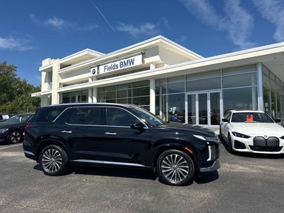 Used 2023 Hyundai Palisade Calligraphy w/ Winter Package