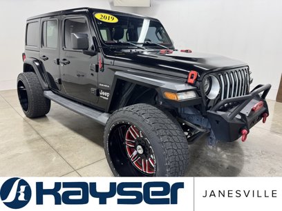 Used 2019 Jeep Wrangler Unlimited Sahara w/ Uconnect 4C Nav & Sound Group