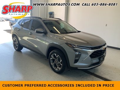 New 2025 Chevrolet Trax LT w/ Driver Confidence Package