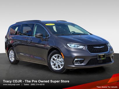 Used 2022 Chrysler Pacifica Touring-L