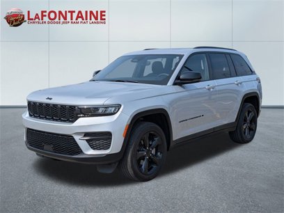Used 2023 Jeep Grand Cherokee Altitude