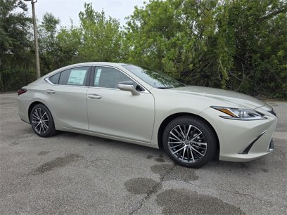 New 2025 Lexus ES 350 w/ Premium Package