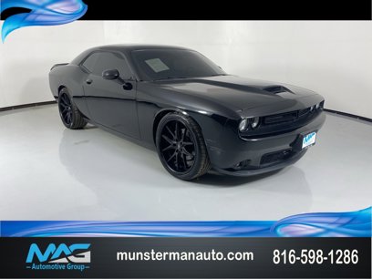 Used 2017 Dodge Challenger R/T w/ Blacktop Package