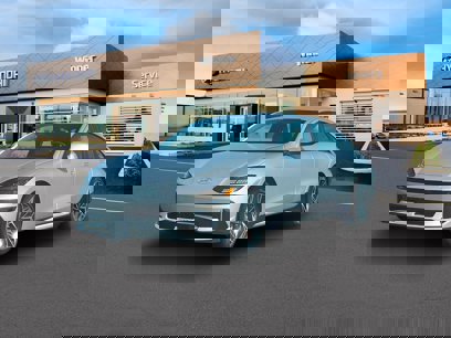 New 2024 Hyundai Ioniq 6 SEL