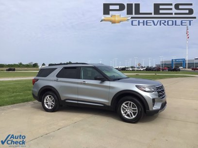 Used 2025 Ford Explorer Active