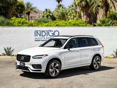 Used 2022 Volvo XC90 T8 R-Design w/ Advanced Package