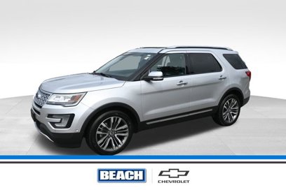 Used 2017 Ford Explorer Platinum