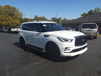 Used 2024 INFINITI QX80 Sensory