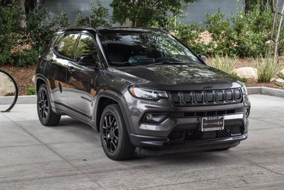 Used 2022 Jeep Compass Altitude