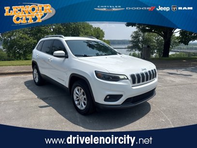 Used 2019 Jeep Cherokee Latitude w/ Popular Appearance Group
