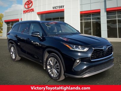 Used 2021 Toyota Highlander Platinum