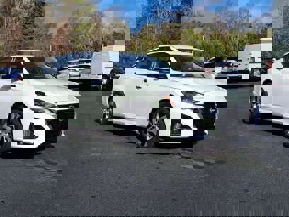 New 2025 Nissan Altima 2.5 S