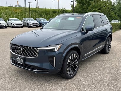 New 2025 Volvo XC90 B5 Plus w/ Protection Package